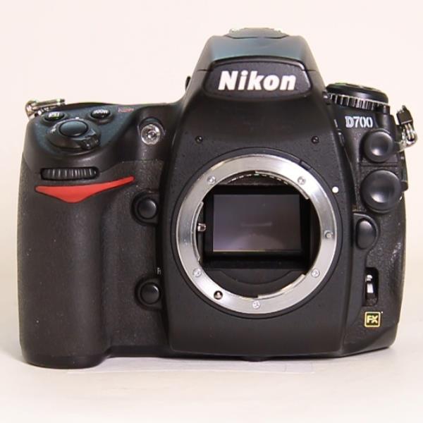 Used Nikon D700