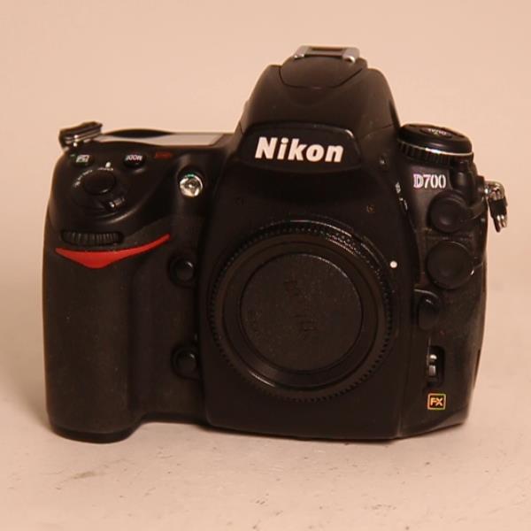 Used Nikon D700