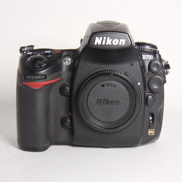Used Nikon D700