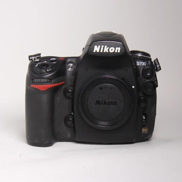 Used Nikon D700