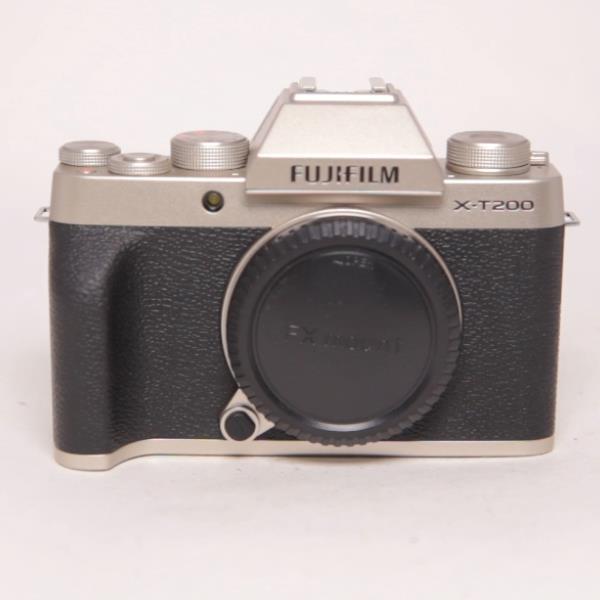 Used Fujifilm X-T200 Gold