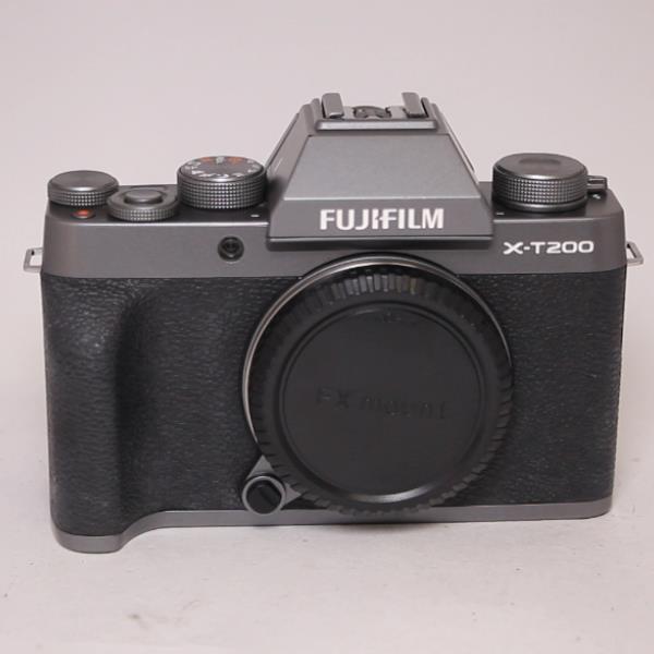 Used Fujifilm X-T200