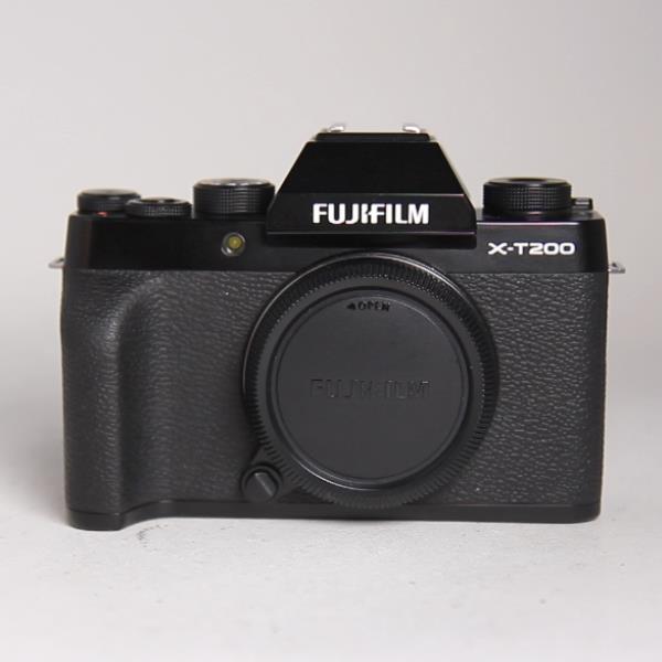 Used Fujifilm X-T200