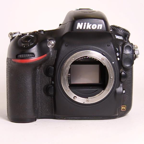 Used Nikon D800