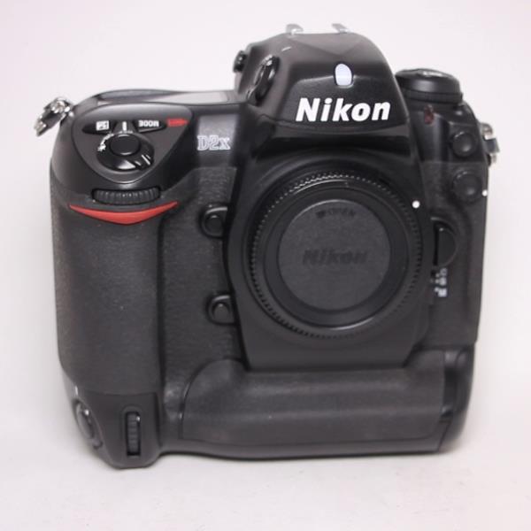 Used Nikon D2X Body