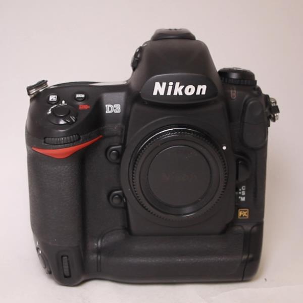 Used Nikon D3