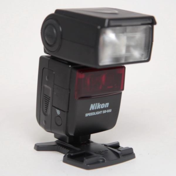 Used Nikon SB-600 Speedlight