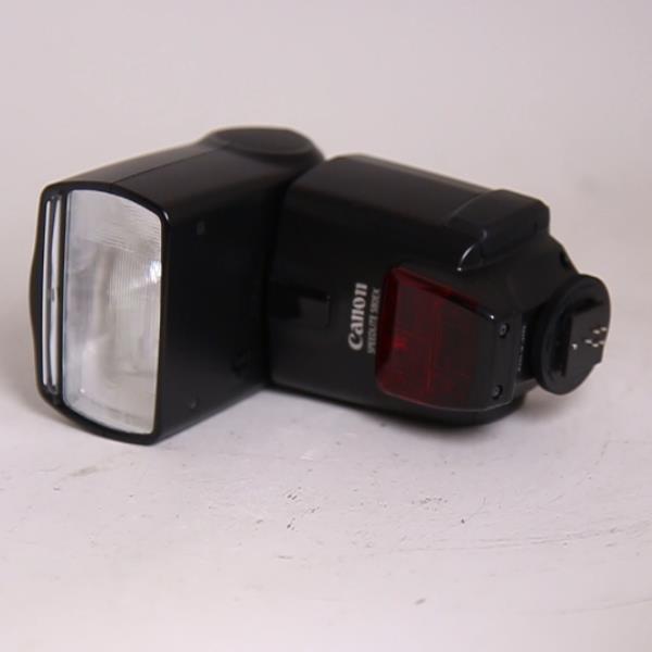 Used Canon 580EX Speedlite