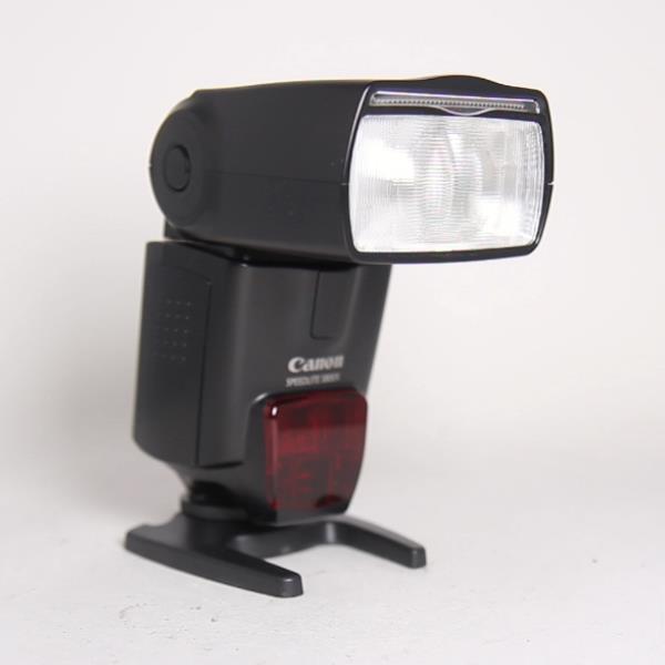 Used Canon 580EX Speedlite