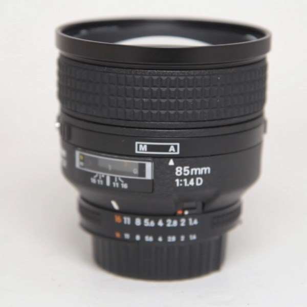 Used Nikon 85mm F/1.4D