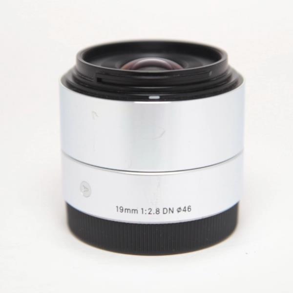 Used Sigma 19mm f/2.8 DN A Sony E-Mount Lens - Silver