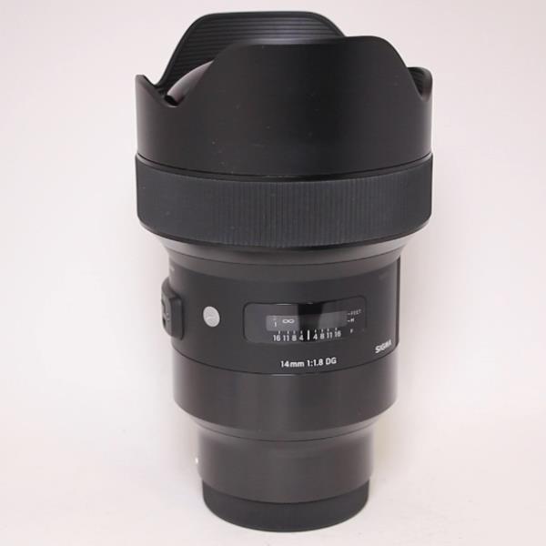 Used Sigma 14mm f/1.8 DG HSM Art Lens Sony E