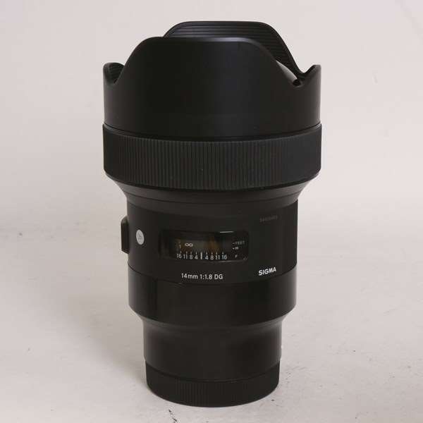 Used Sigma 14mm f/1.8 DG HSM Art Lens - L Mount