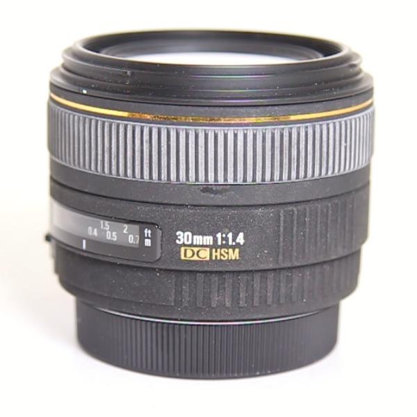 Used Sigma 30mm f/1.4 EX DC HSM - Canon