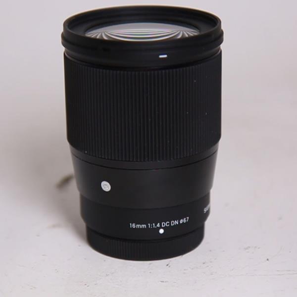 Used Sigma 16mm f/1.4 DC DN Contemporary Lens for Fujifilm X Mount