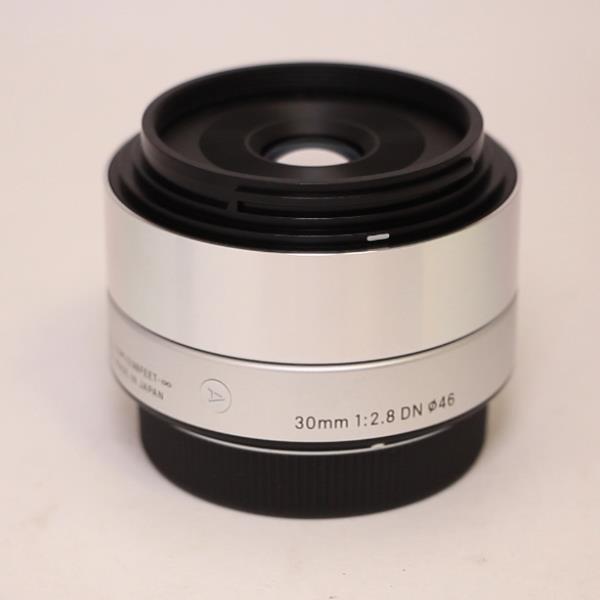 Used Sigma 30mm f/2.8 DN-Silver Micro Four Thirds
