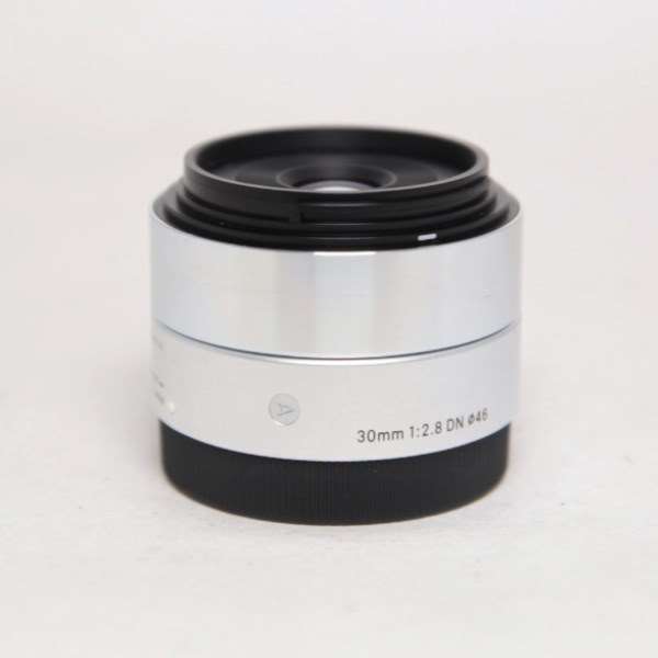 Used Sigma 30mm f/2.8 DN - Sony E-Mount - Silver