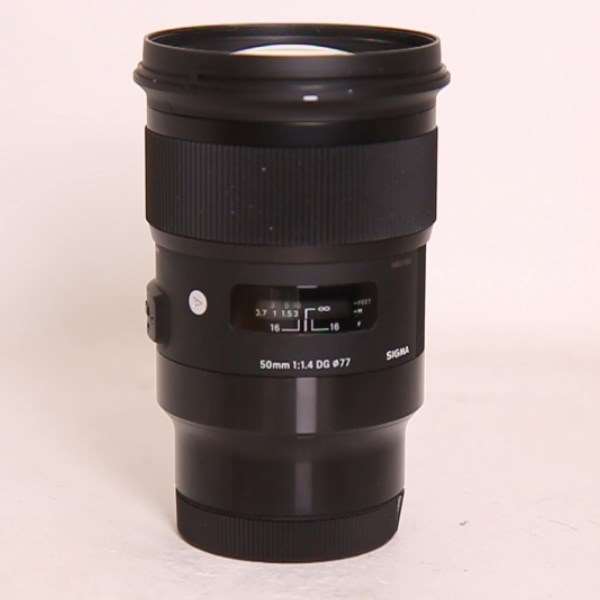 Used Sigma 50mm f/1.4 DG HSM Art Lens - L Mount