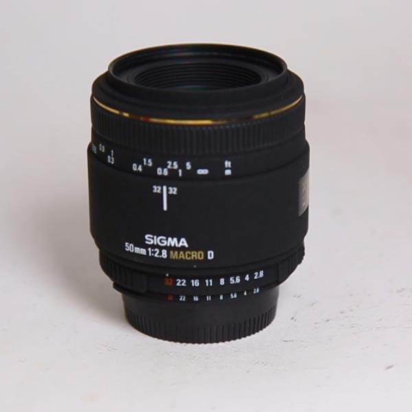 Used Sigma 50mm f/2.8 EX DG Macro - Nikon Fit