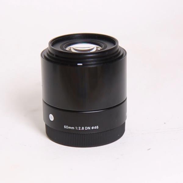 Used Sigma 60mm f/2.8 DN - Black - Sony E-Mount