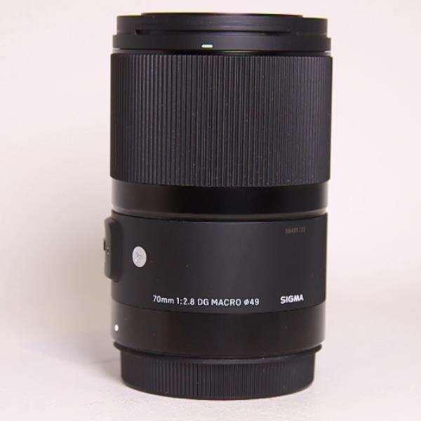 Used Sigma 70mm f/2.8 DG Macro Art Lens Canon EF