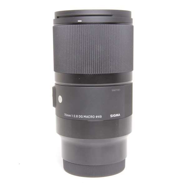 Used Sigma 70mm f/2.8 DG Macro Art Lens Sony E