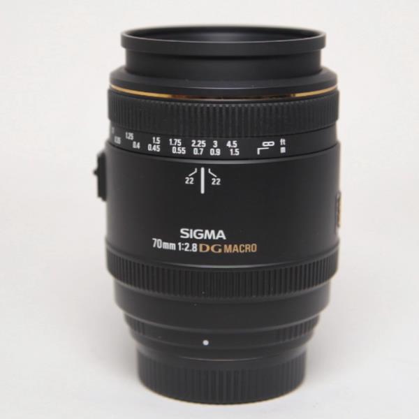 Used Sigma 70mm f/2.8 EX DG Macro - Nikon Fit