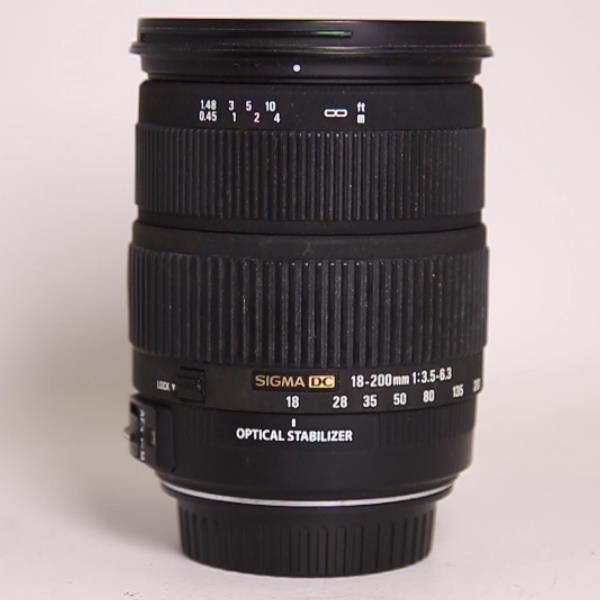 Used Sigma 18-200mm f/3.5-6.3 DC - Canon