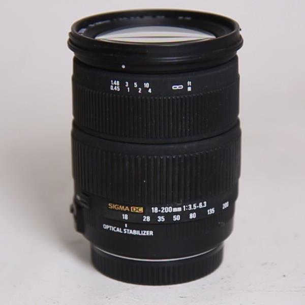Used Sigma 18-200mm f/3.5-6.3 DC - Canon