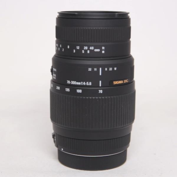 Used Sigma 70-300mm f/4.0-5.6 DG Macro Lens - Canon Fit