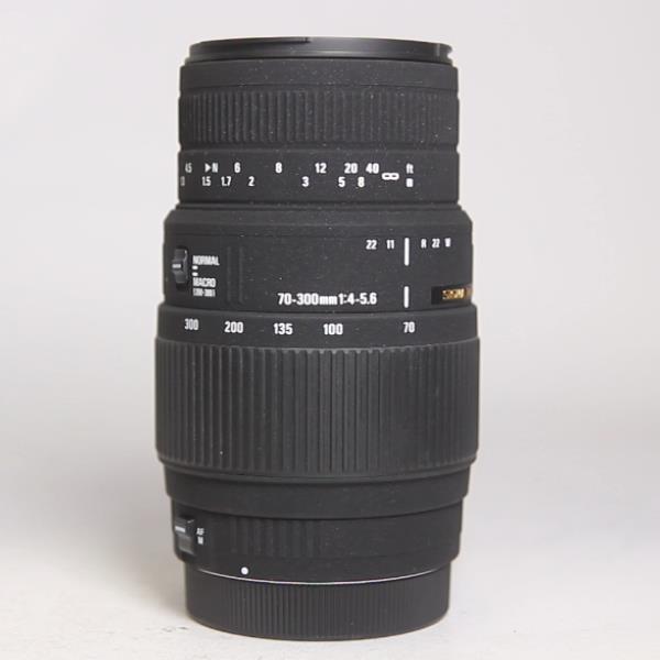 Used Sigma 70-300mm f/4.0-5.6 DG Macro Lens - Canon Fit