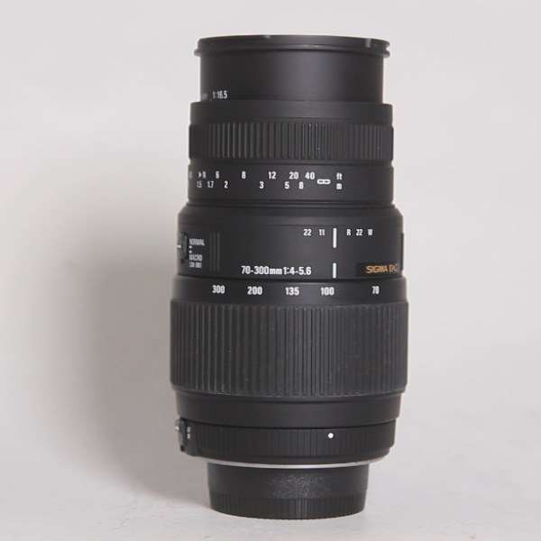 Used Sigma 70-300mm f/4-5.6 DG Macro - Nikon Fit