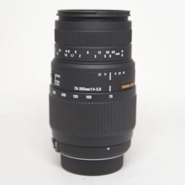 Used Sigma 70-300mm f/4-5.6 DG Macro - Nikon Fit