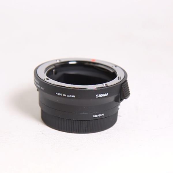Used Sigma MC-11 Mount Converter For Canon EF Mount Lenses To Sony E