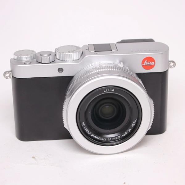 Used Leica D-Lux 7 Silver Compact Digital Camera