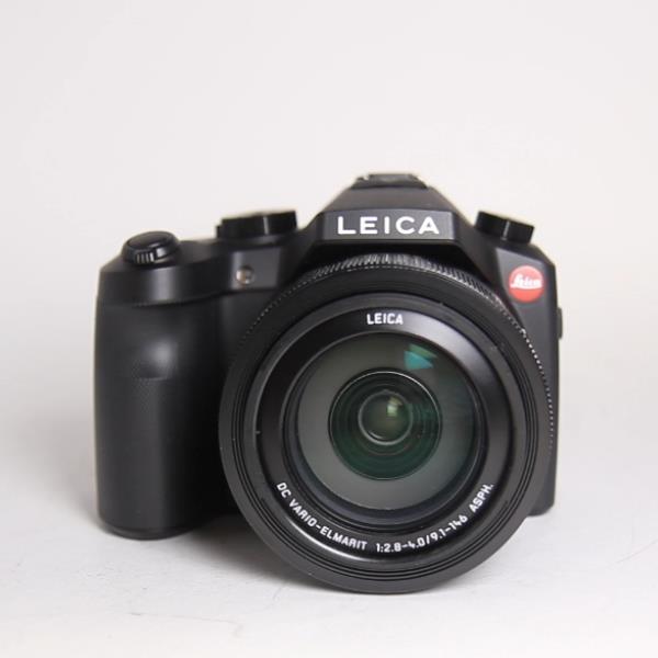 Used Leica V-Lux (Typ 114) Superzoom Bridge Camera