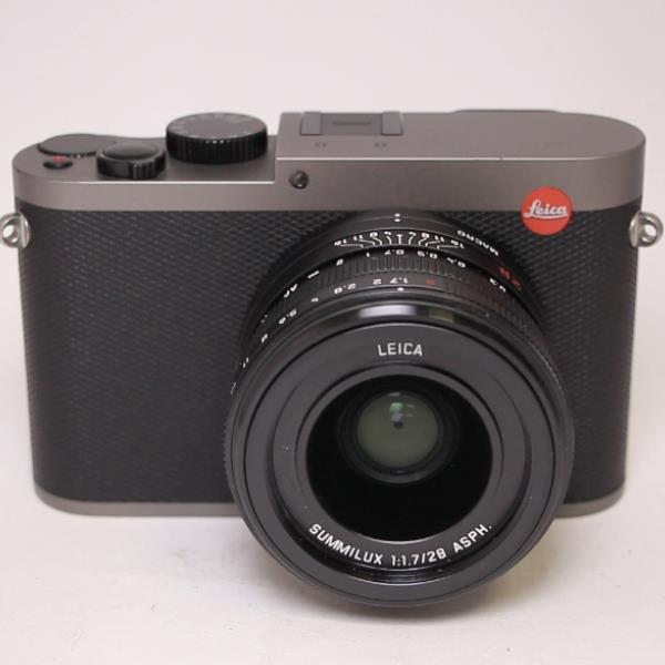 Used Leica Q (Typ 116) Titanium Grey Compact Camera