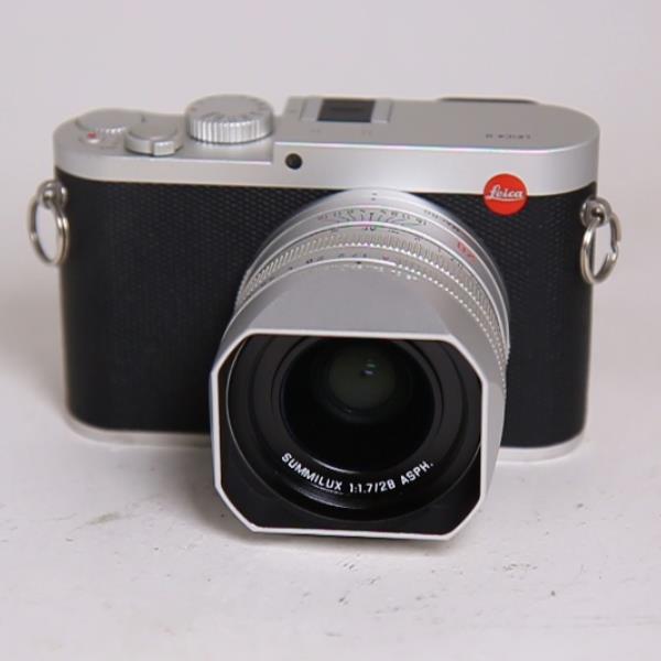 Used Leica Q (Typ 116) Compact Digital Camera Silver Anodised