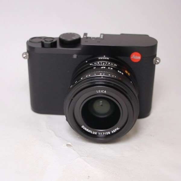 Used Leica Q2 Compact Digital Camera