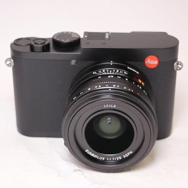 Used Leica Q2 Compact Digital Camera