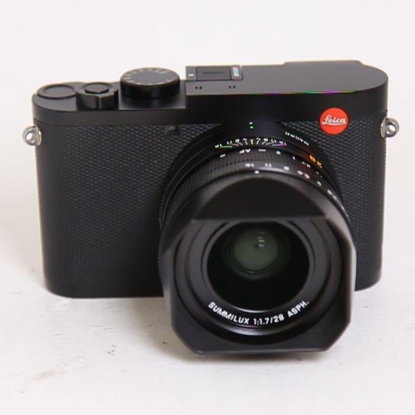 Used Leica Q2 Compact Digital Camera