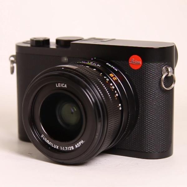 Used Leica Q2 Compact Digital Camera