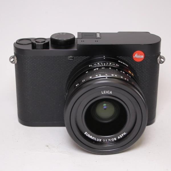 Used Leica Q2 Compact Digital Camera