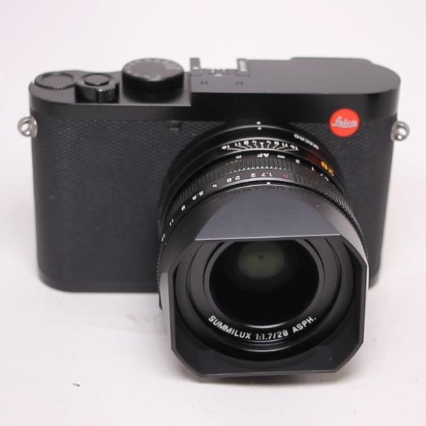 Used Leica Q2 Compact Digital Camera