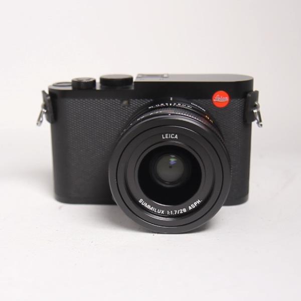 Used Leica Q2 Compact Digital Camera