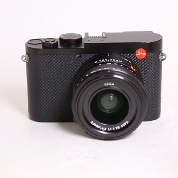 Used Leica Q2 Compact Digital Camera