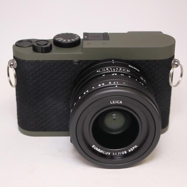 Used Leica Q2 Reporter Limited Edition Camera