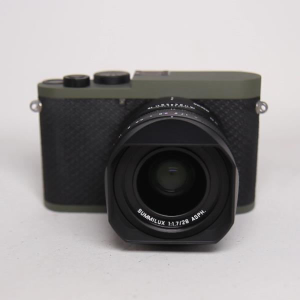 Used Leica Q2 Reporter Limited Edition Camera