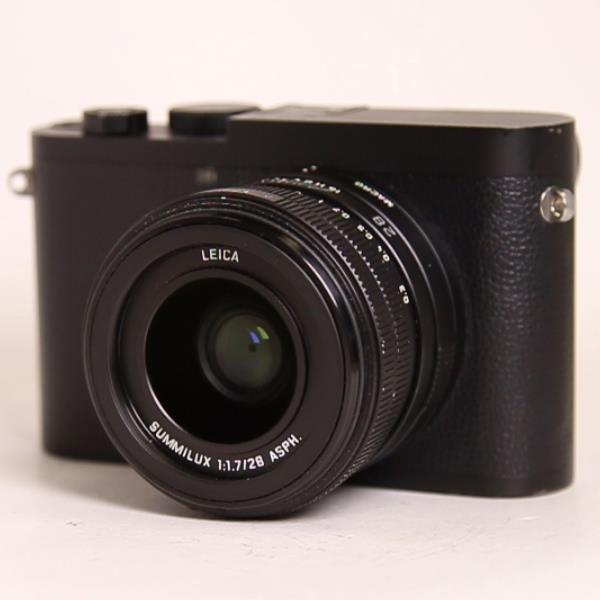 Used Leica Q2 Monochrom Compact Digital Camera