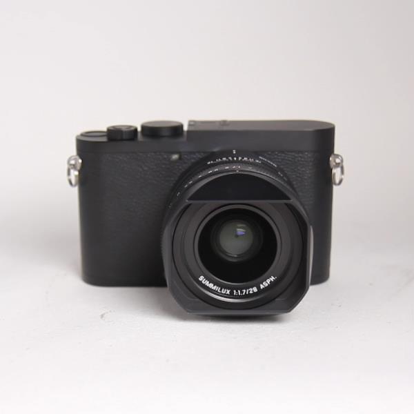Used Leica Q2 Monochrom Compact Digital Camera